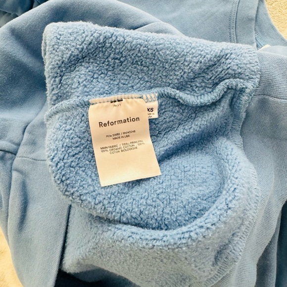 LIKE NEW🦋Reformation Jeans Blue Sweatshirt size XS - Picture 6 of 6